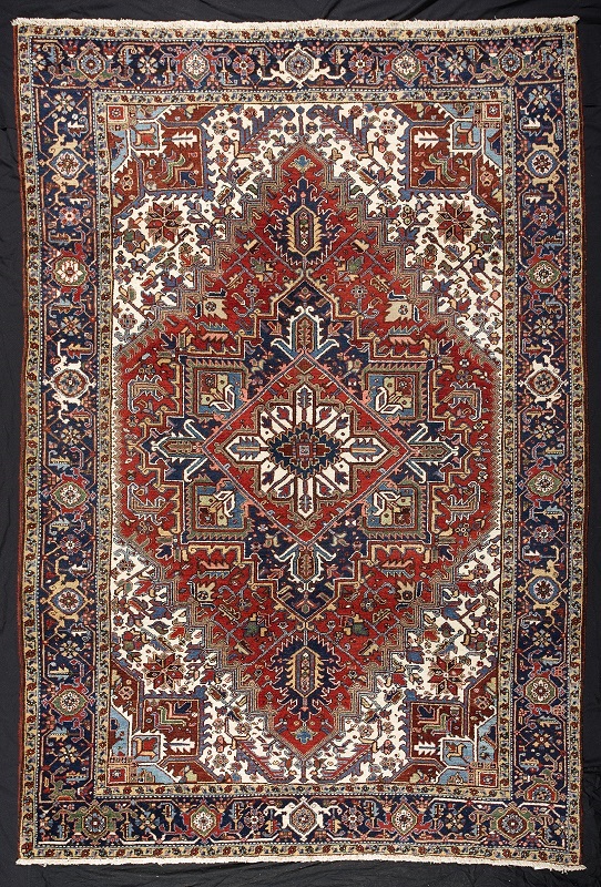 31180 Persian Heriz